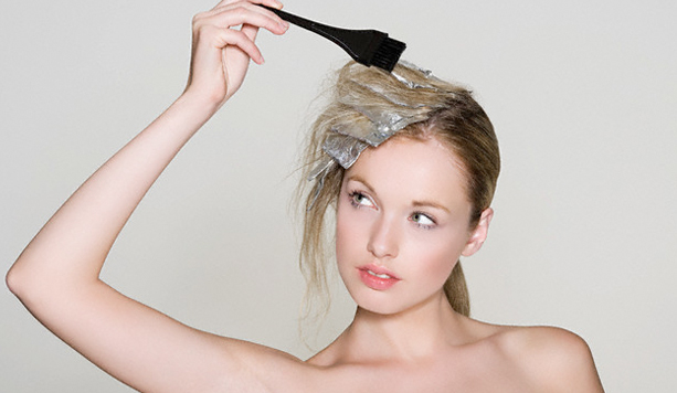 Những lo lắng về dị ứng thuốc nhuộm tóc không còn là vấn đề, bởi hình ảnh này sẽ giúp bạn tìm hiểu rõ hơn về sản phẩm an toàn và không gây kích ứng cho da đầu.